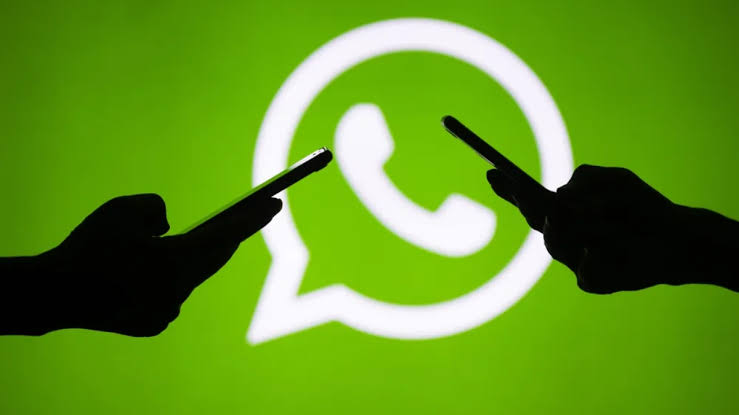 Messaggio di fatturazione su WhatsApp: 12 modelli educati